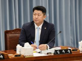 김주웅 전남도의원, 현장 한 번도 안 가본 전남도, 조기취업형 계약학과 청년들 방치 기사 이미지