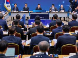 이재명 대통령 '과학기술 존중하는 사회가 성장·발전의 기회 있어' 기사 이미지