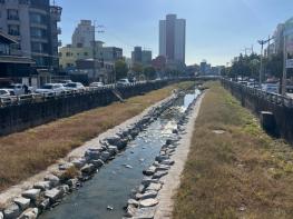 박동식 사천시장, 9년 걸친 대장정의 삼천포천 생태하천 복원사업 완수 기사 이미지