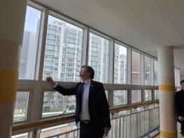 박원종 전남도의원,  새학기 앞두고 학교 현장 찾아 기사 이미지