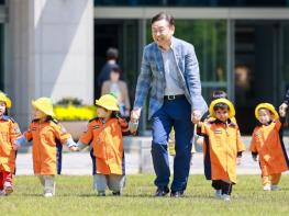 전북도 “여성은 안전하게·아이는 행복하게” 가족친화 전북으로 도약 기사 이미지