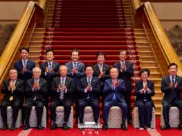 이재명 대통령, 민주당 상임고문과 오찬 간담회 기사 이미지