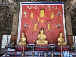 ‘양산 신흥사 석조석가여래삼존좌상 및 복장유물’ 국가 보물 승격! 기사 이미지