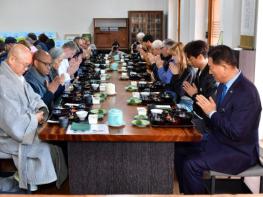 프랑스 최고 요리사들, 장성군 백양사 사찰음식 매력에 ‘흠뻑’ 기사 이미지