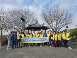 최명수 전남도의원, 나주시 봉황면 ‘반짝반짝 돌봄봉사단’ 봉사활동 동참 기사 이미지