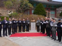 김유정 선생 제89주기 추모제 엄수, 문학정신 되새겨 기사 이미지