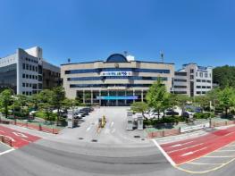 “병든 숲 치유하고 새 생명 심다” 정읍시, 제81회 식목일 나무 심기 행사 기사 이미지