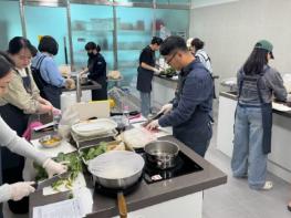 계룡시, ‘봄담 도시락을 디자인하다’ 요리클래스 운영 기사 이미지