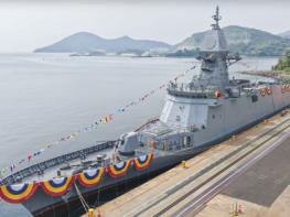 방위사업청, 해군 최신예 3600톤급 호위함 '제주함(FFG-832)' 진수 기사 이미지
