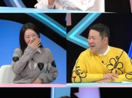 [SBS 너는 내 운명] 지예은, SBS ‘동상이몽2’ 출격! 열애 인정 후 한층 단아해진 미모 비결은?! '자기' 애칭→핑크빛 열애담 전격 공개 기사 이미지