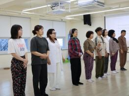 고흥군, 중장년층 연극단 ‘막무가내 유랑극단’ 마을 공연 개최 기사 이미지