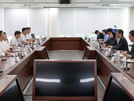 문화체육관광부 장관, 핸드볼경기장 입주 종목단체와 대책 논의 기사 이미지