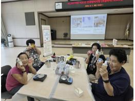 괴산군, AI·IoT로 어르신 마음까지… '우울타파' 프로그램 성료 기사 이미지