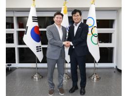 이원택 전북도지사, 유승민 대한체육회장 만나 올림픽 유치 협력 논의 기사 이미지