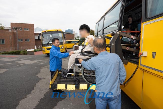 20241010은혜학교학교등교맞이 및 통학환경 점검650