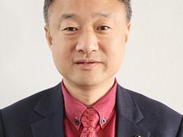 [칼럼] 심판대에 선 '덜 나쁜 놈'을 고르며... 기사 이미지